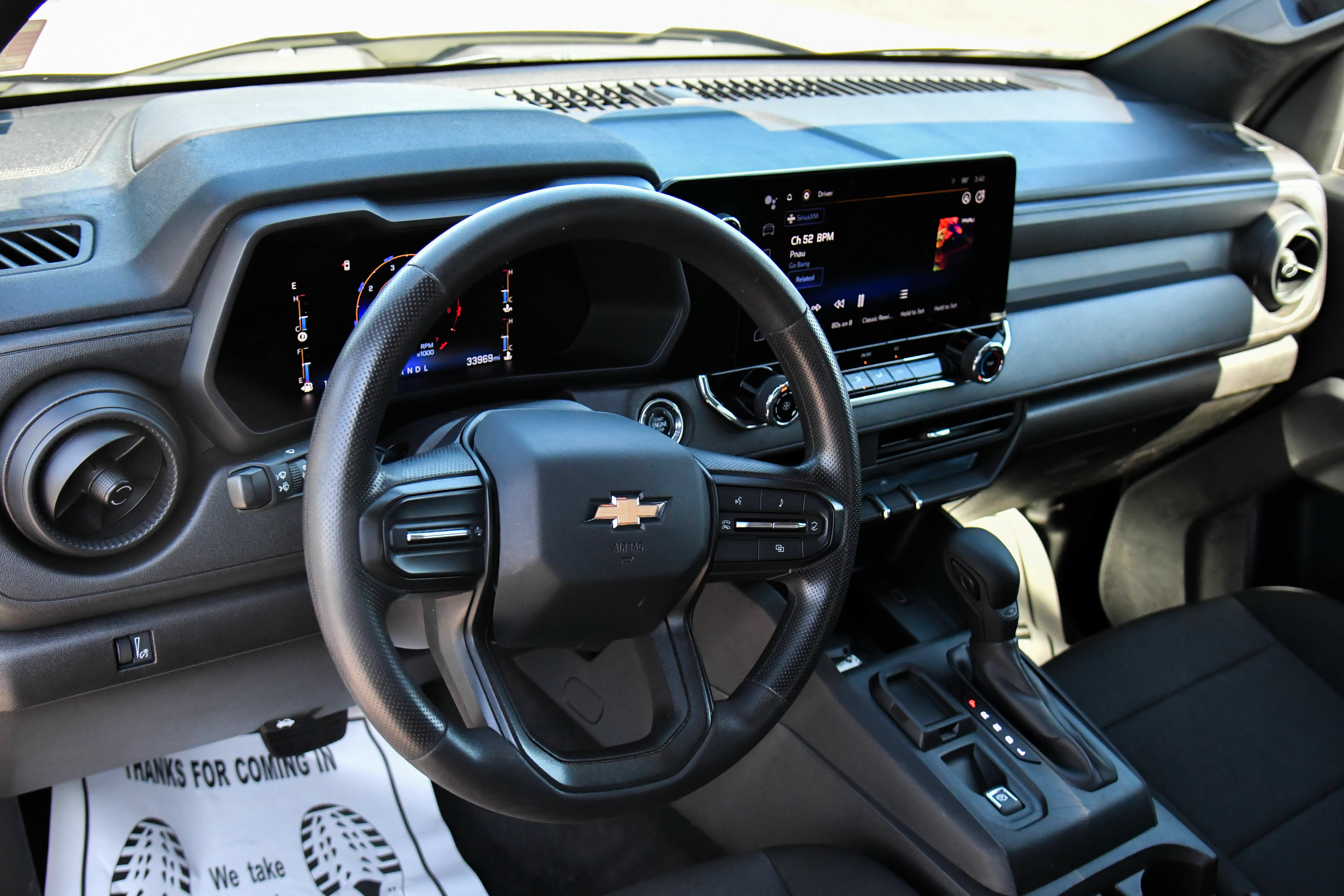 Used 2023 Chevrolet Colorado W/T RWD image 14