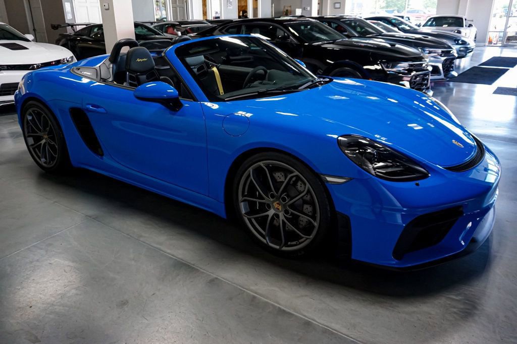Used 2022 Porsche 718 Boxster Spyder image 2