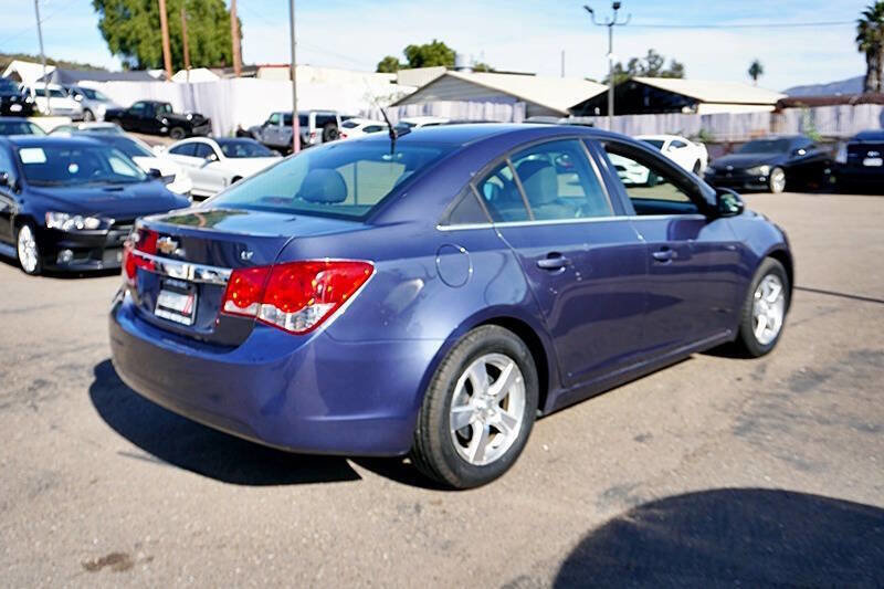 Used 2014 Chevrolet Cruze LT image 10