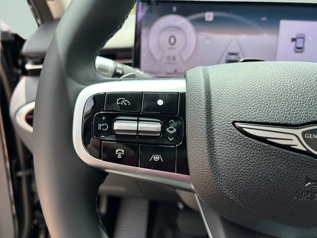 New 2026 Genesis GV70 2.5T Select AWD/4WD image 32