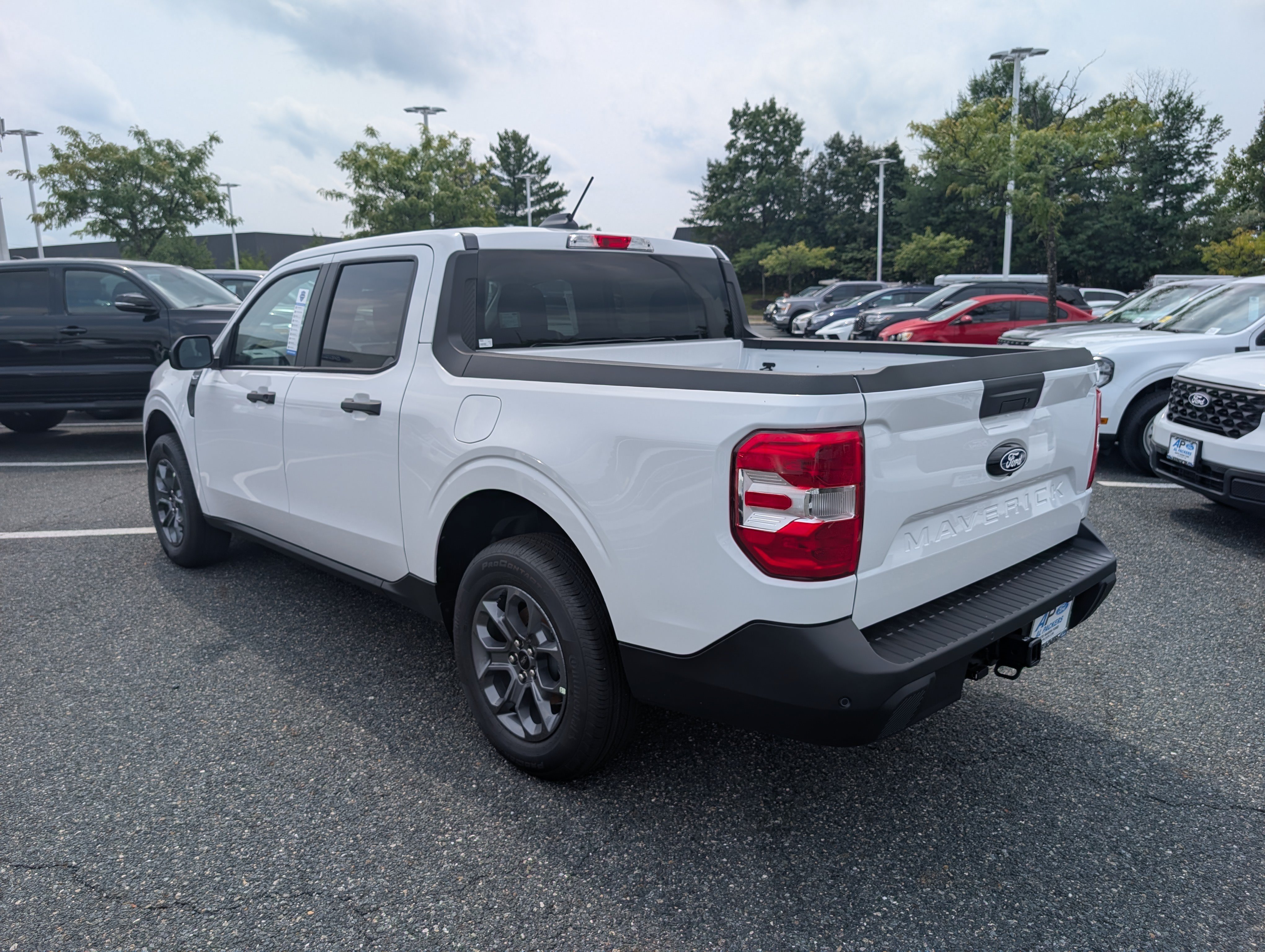 New 2026 Ford Maverick XLT w/ Equipment Group 301A AWD/4WD image 3