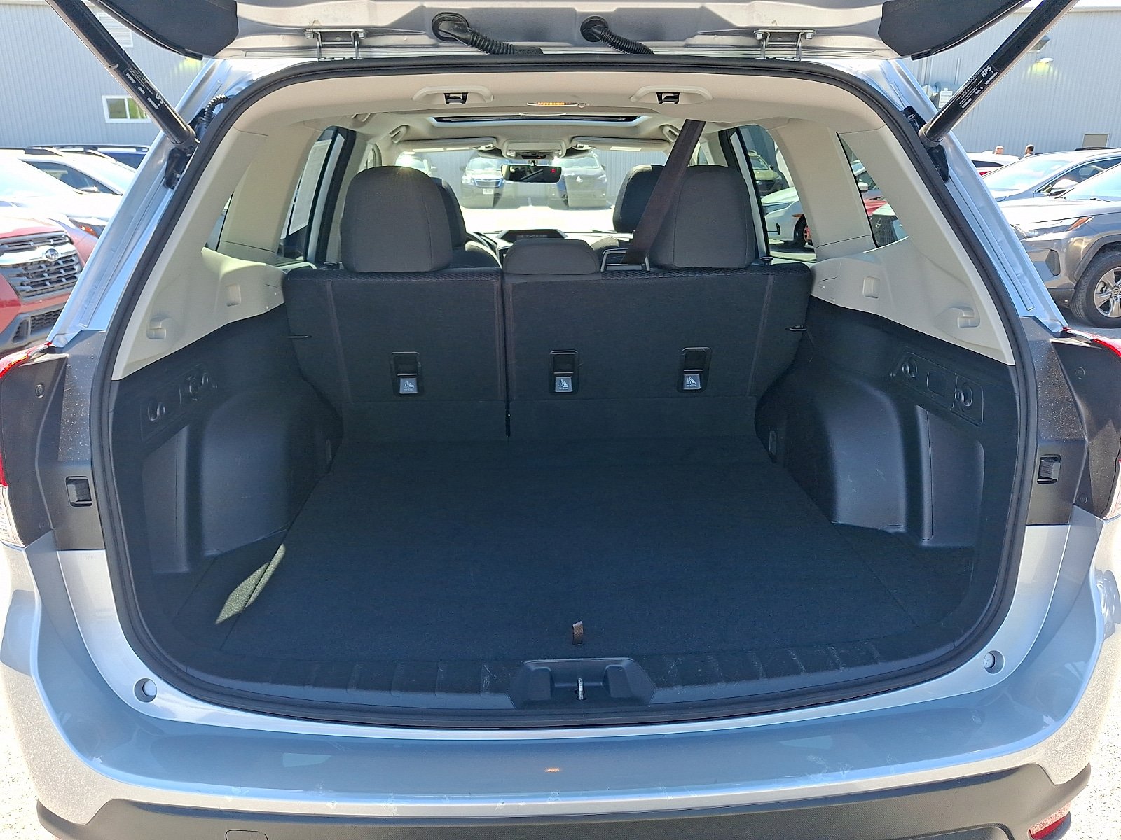 Certified 2023 Subaru Forester Premium AWD/4WD image 29