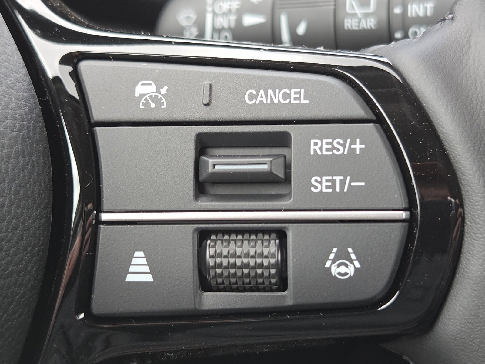 New 2026 Honda CR-V EX-L image 9