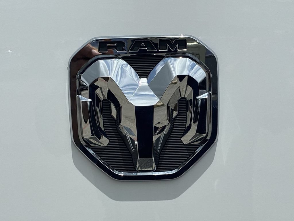 New 2026 RAM ProMaster 1500 w/ Convenience Group FWD image 45