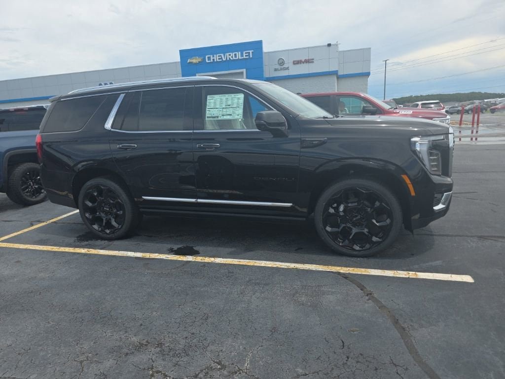 New 2026 GMC Yukon Denali w/ Denali Reserve Package AWD/4WD image 4