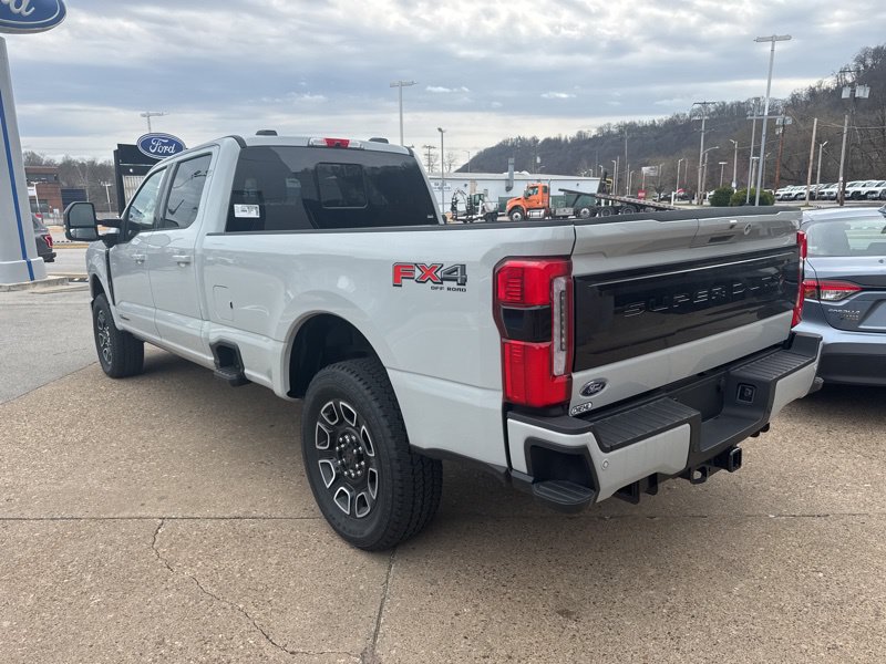 New 2026 Ford F250 Platinum AWD/4WD image 5