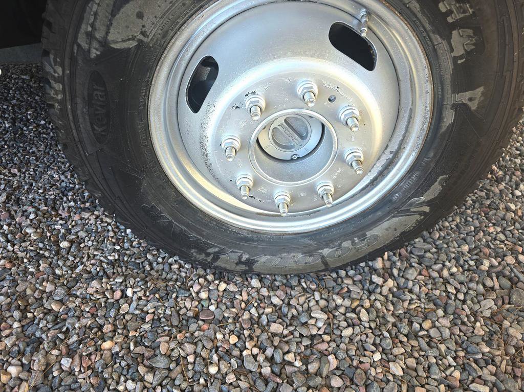 Used 2015 Ford F350 XL w/ Trailer Tow Package image 31