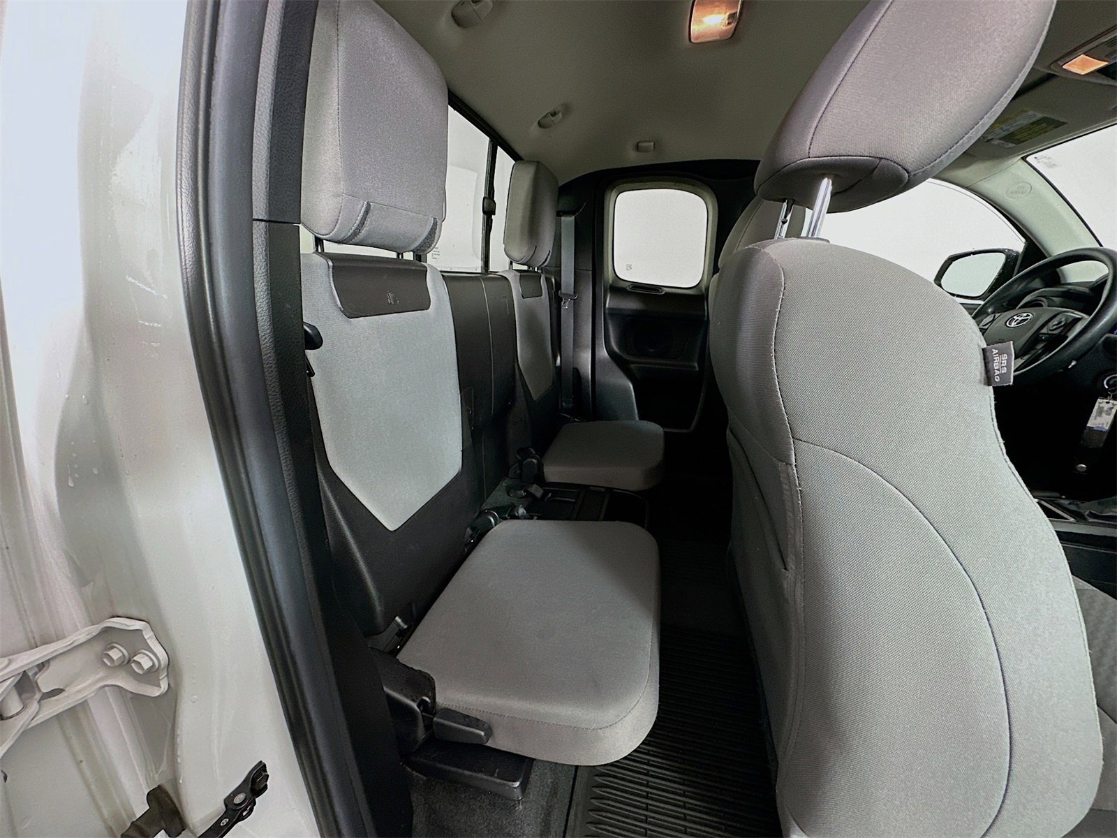 Certified 2022 Toyota Tacoma SR image 25