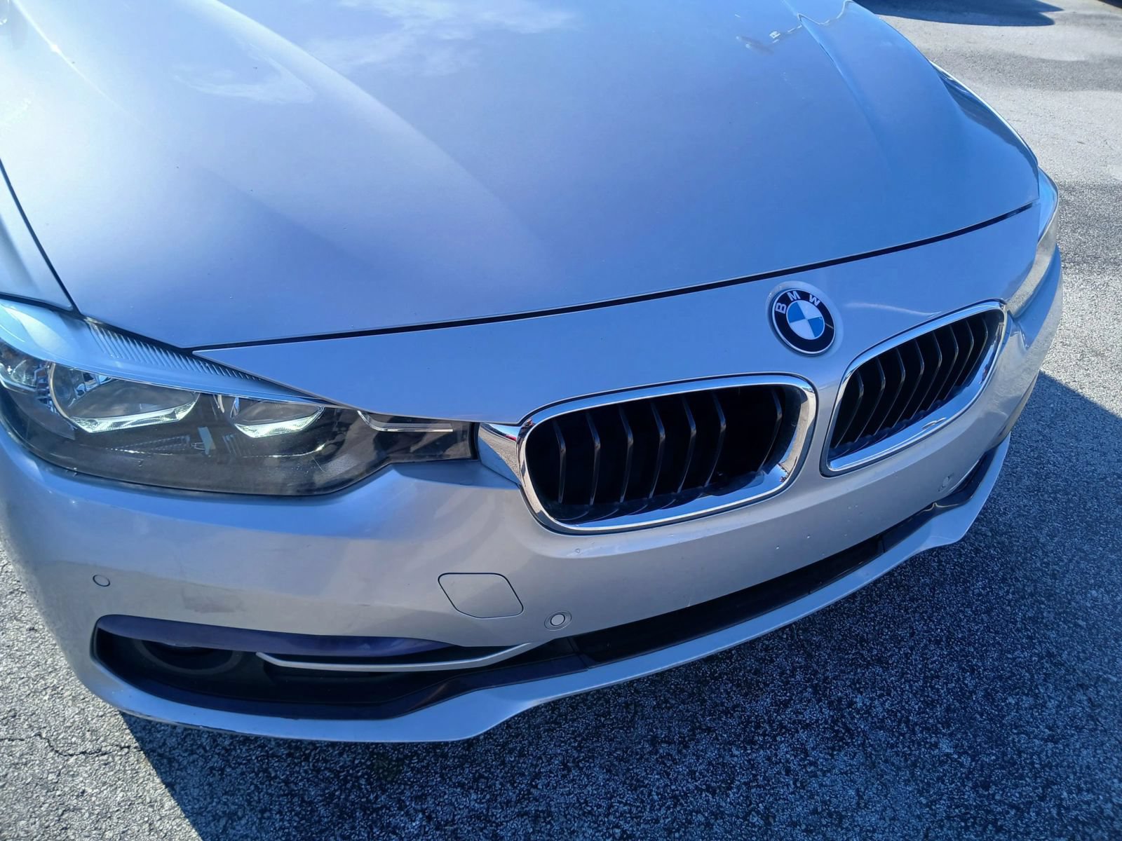 Used 2017 BMW 330i Sedan w/ Driver Assistance Package RWD image 23