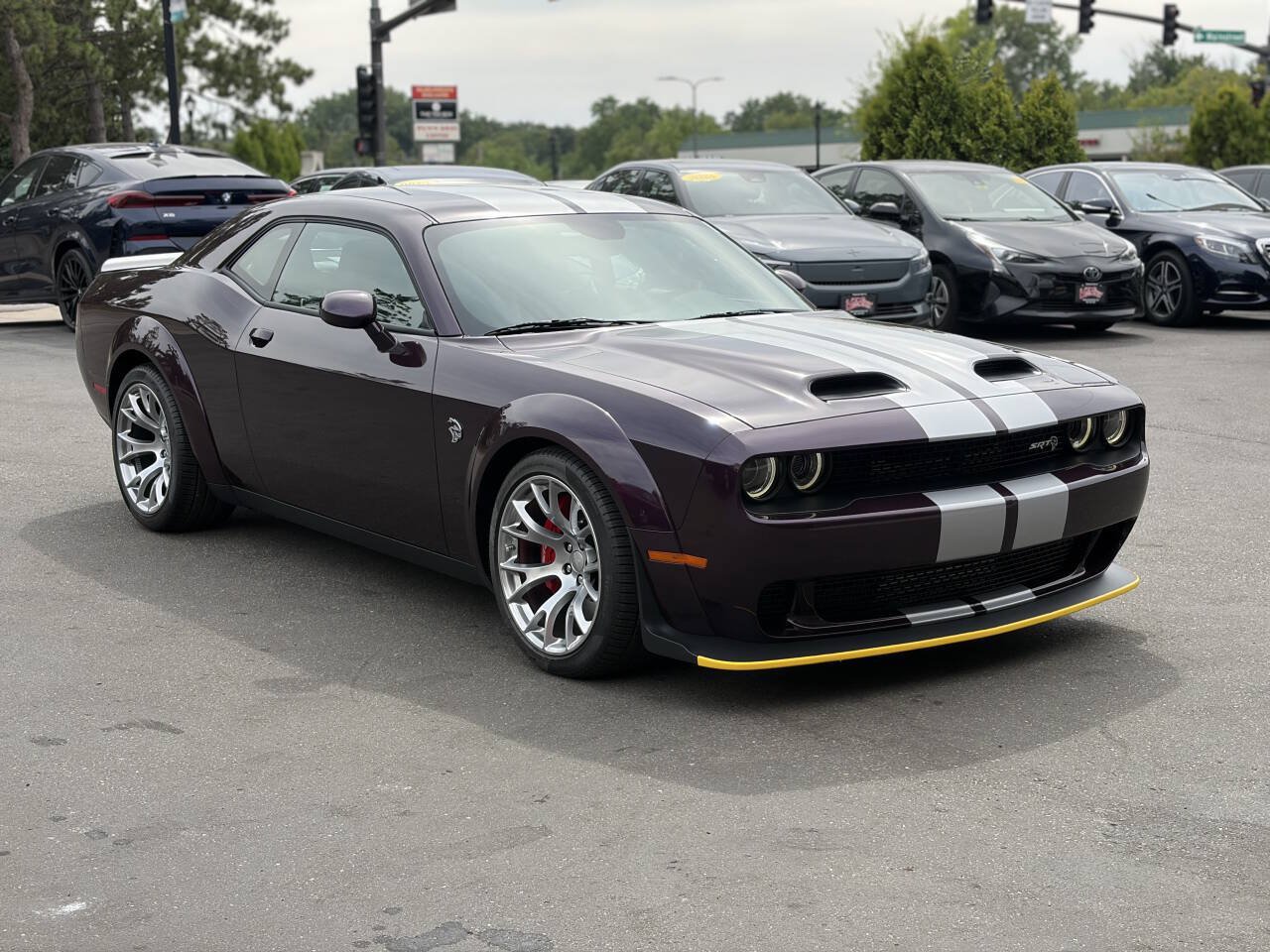 Used 2022 Dodge Challenger SRT Hellcat RWD image 1