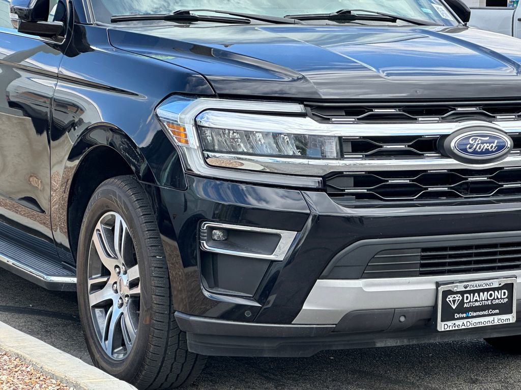 Used 2022 Ford Expedition Limited RWD image 9