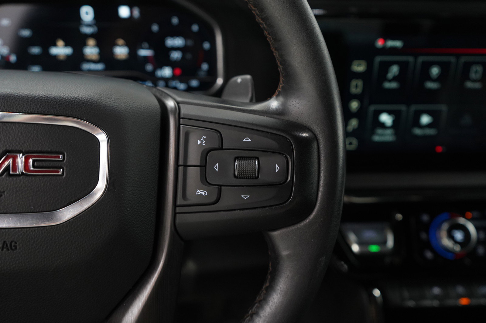 Used 2022 GMC Sierra 1500 AT4 image 22