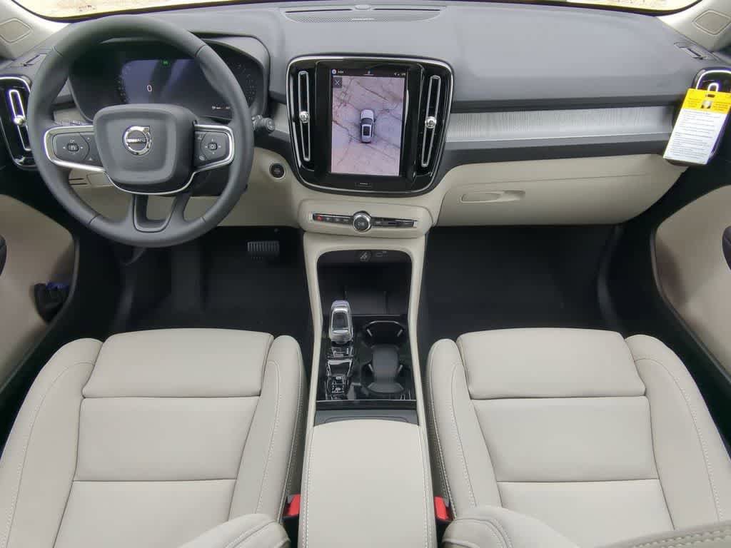 New 2026 Volvo XC40 B5 Plus w/ Climate Package AWD/4WD image 14