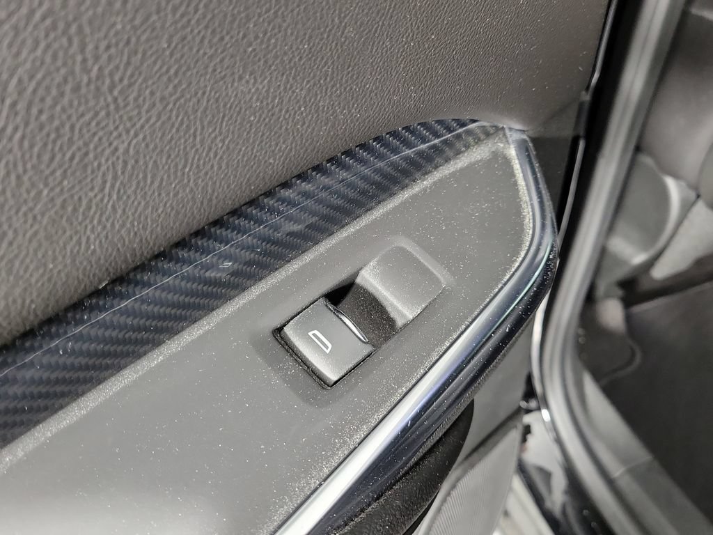 Used 2023 Cadillac XT4 Sport FWD image 14