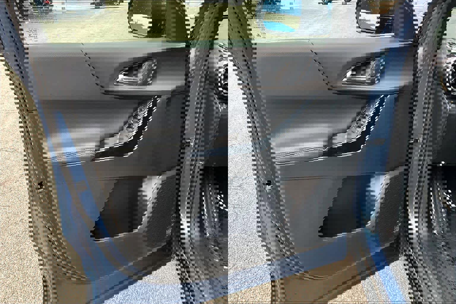 Certified 2025 Chevrolet Equinox LT image 20