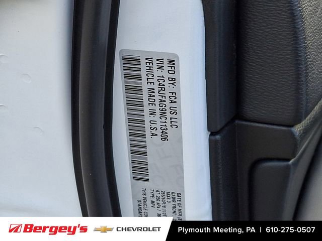 Used 2022 Jeep Grand Cherokee Laredo X image 30