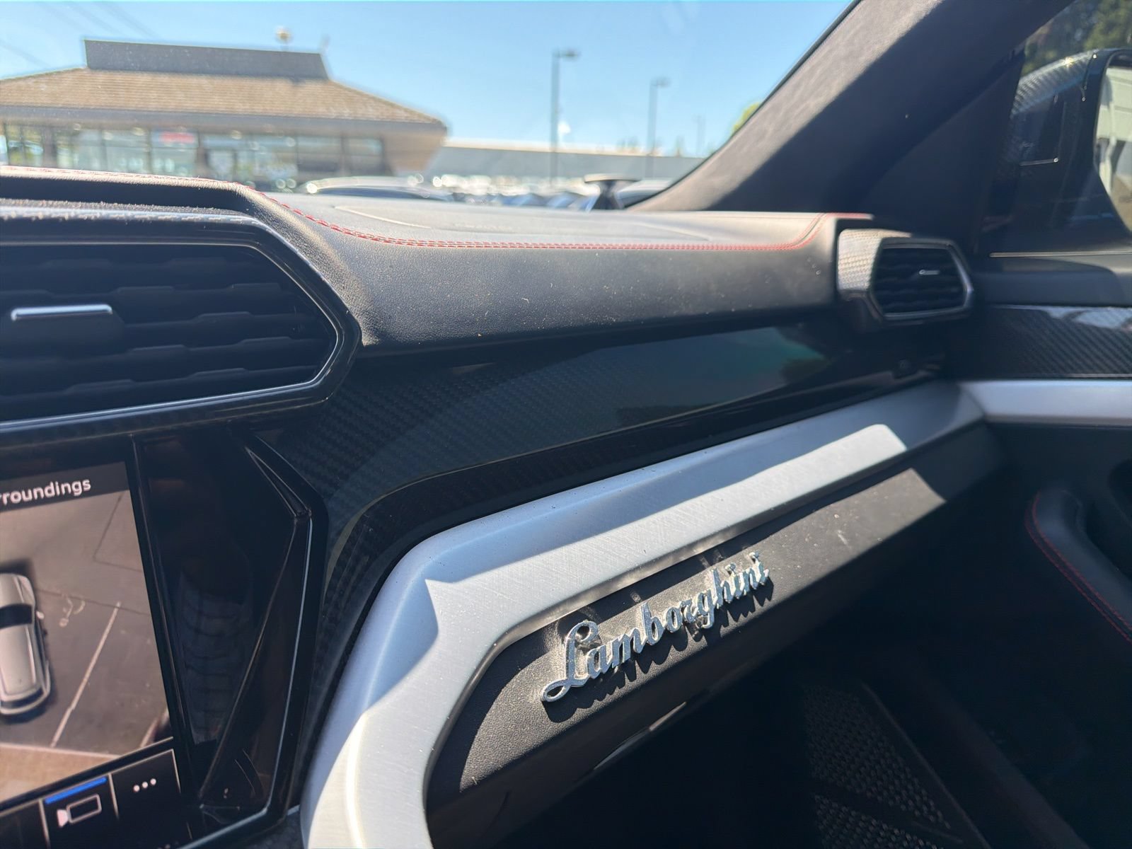 Used 2020 Lamborghini Urus AWD/4WD image 28