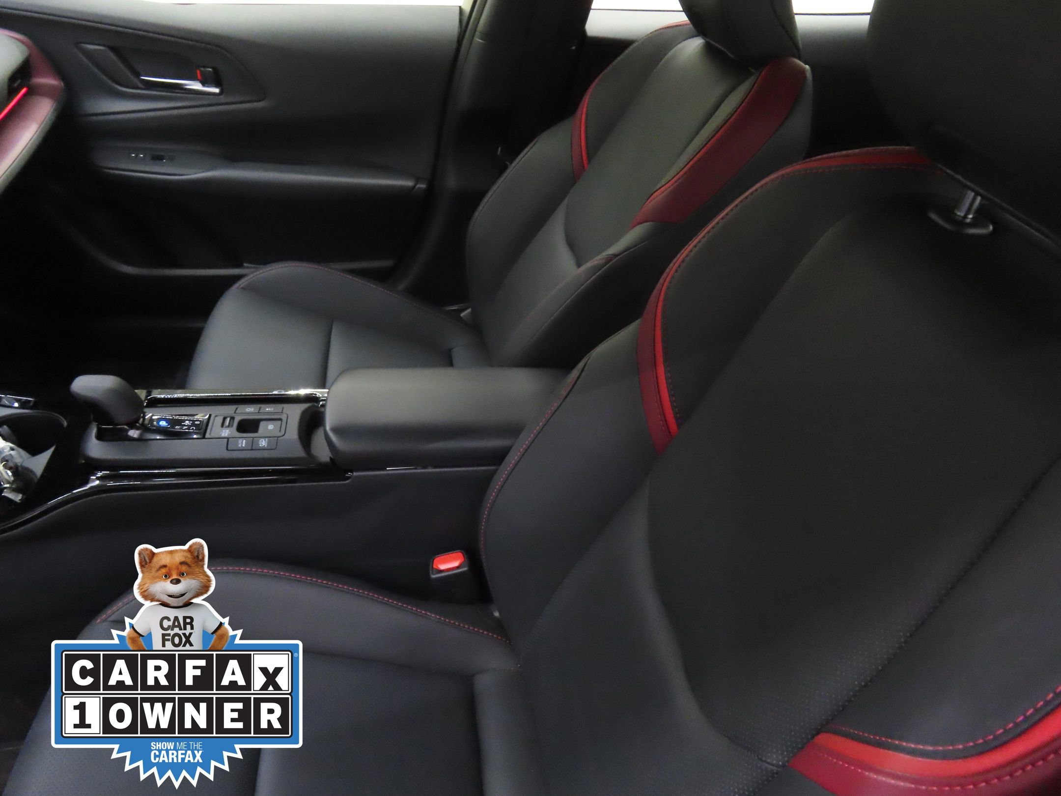 Used 2025 Toyota Prius Plug-In Hybrid image 20