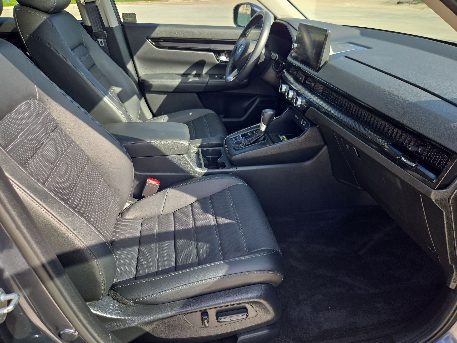 Used 2025 Honda CR-V EX-L image 31
