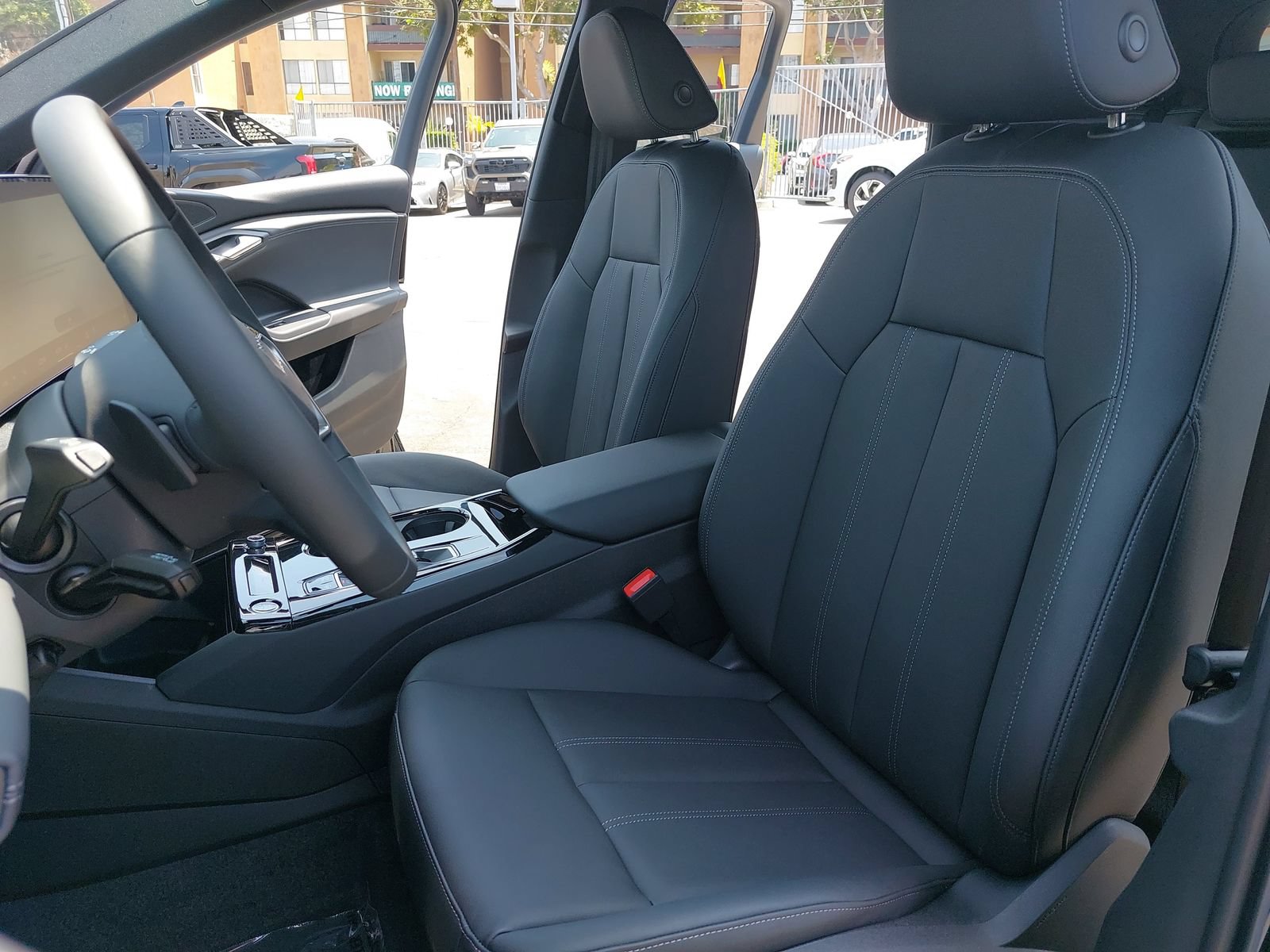 New 2027 Audi Q6 e-tron Premium AWD/4WD image 15