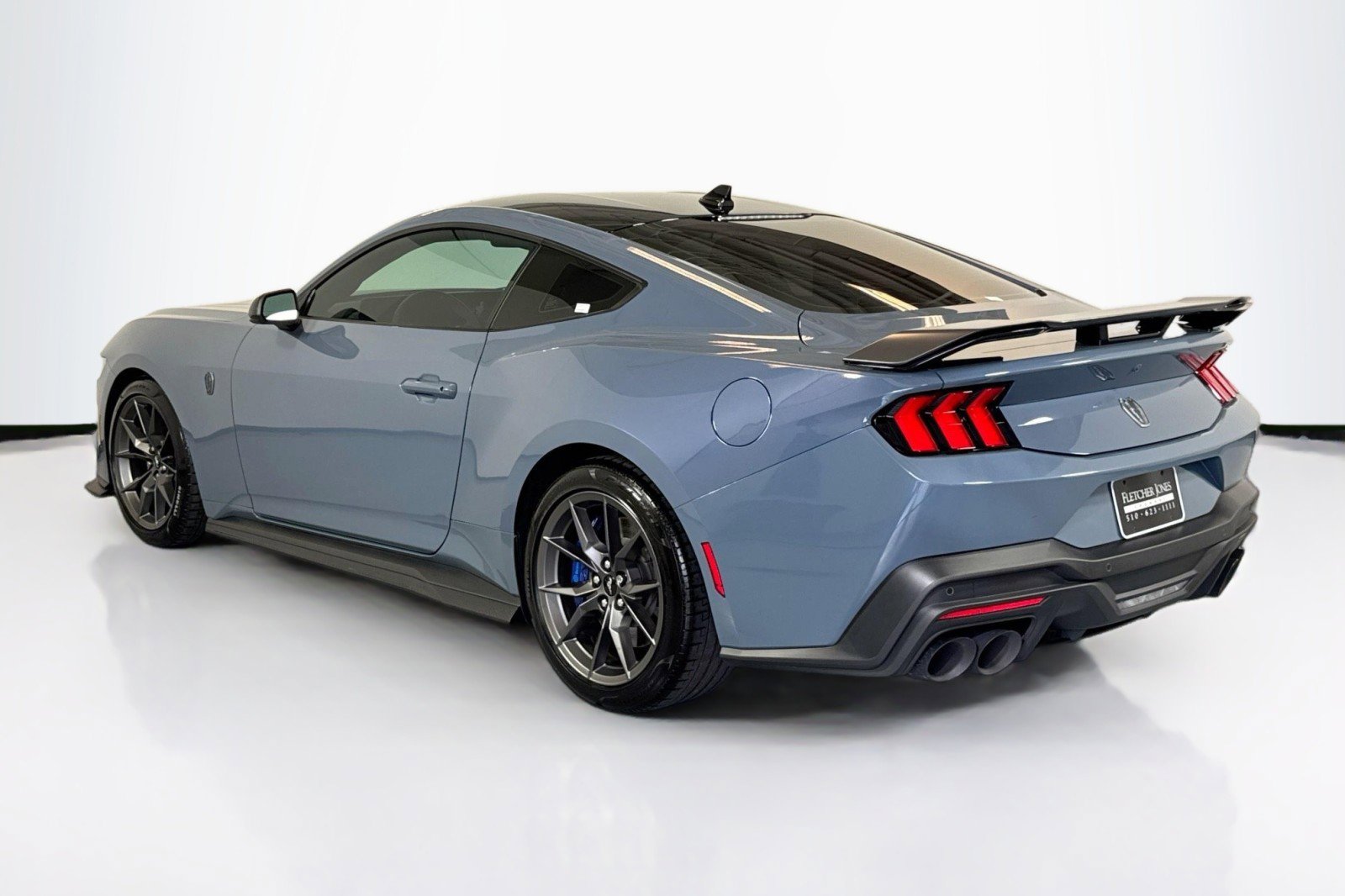 Used 2024 Ford Mustang Dark Horse image 7