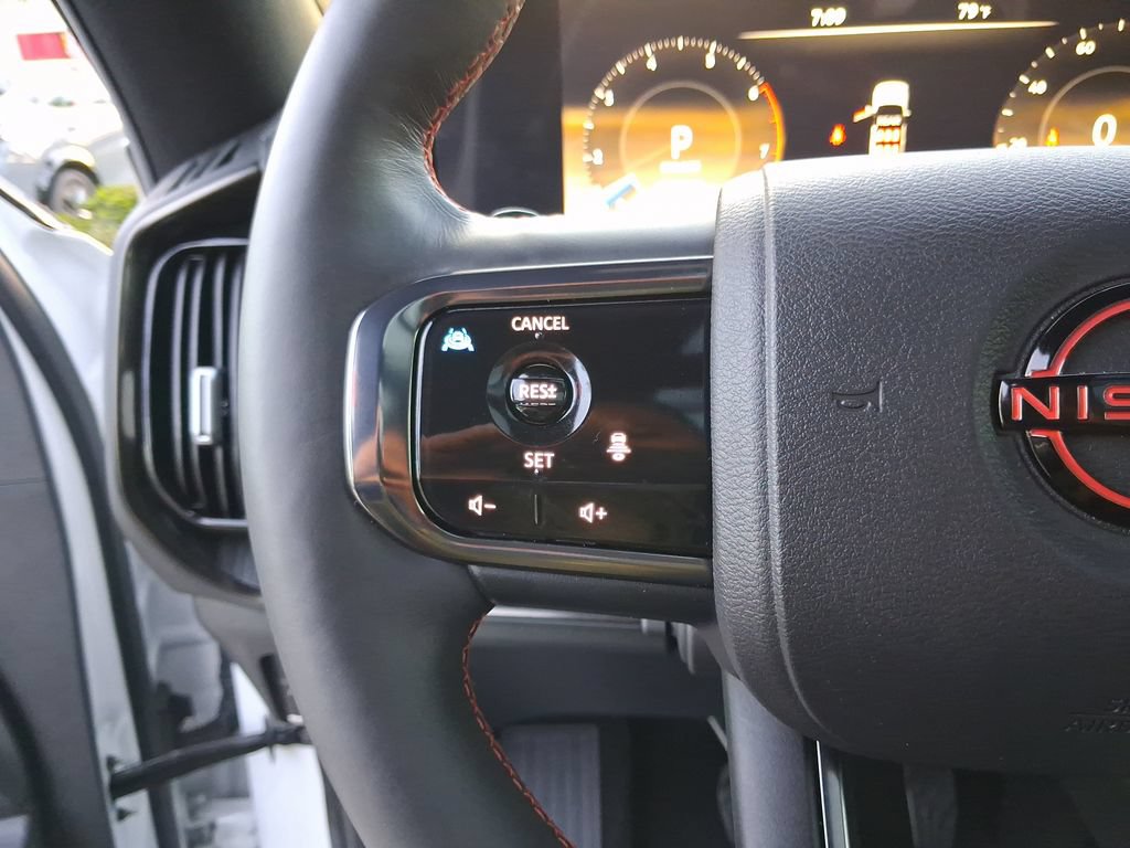 Used 2025 Nissan Armada PRO-4X w/ Pro-4X Premium Package AWD/4WD image 25