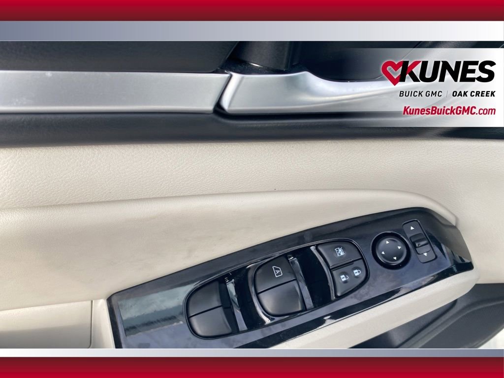 Used 2024 Nissan Altima 2.5 SL image 10