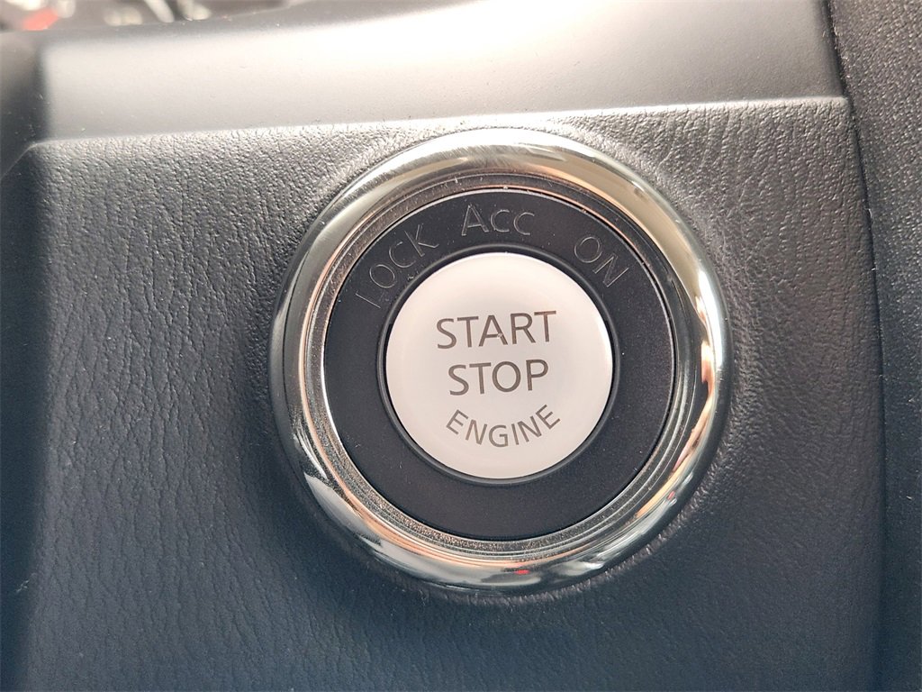 Used 2022 Nissan Armada SV w/ Cargo Package image 16