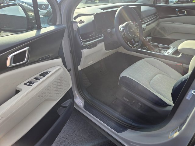 New 2026 Kia Carnival SX image 4