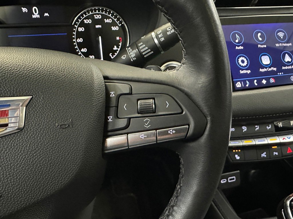 Certified 2022 Cadillac XT4 Premium Luxury w/ Enhanced Visibility Package image 18