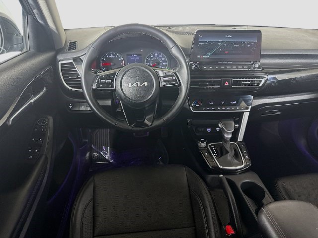 Used 2022 Kia Seltos EX AWD/4WD image 16