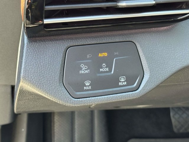 Used 2021 Volkswagen ID.4 Pro S w/ ID.4 Protection Package RWD image 23