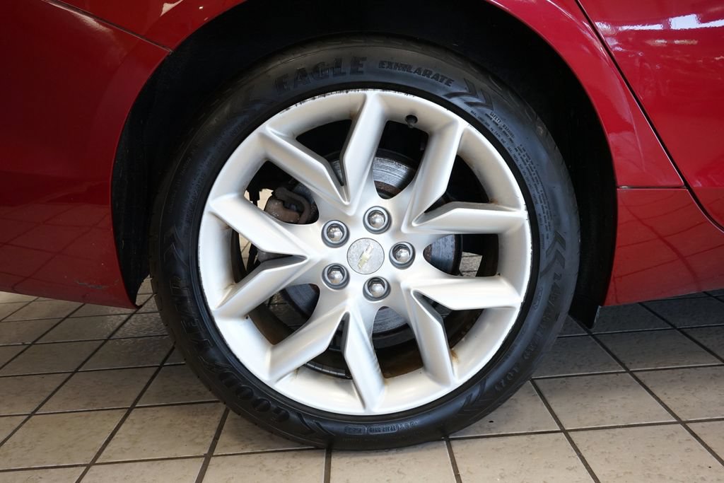 Used 2015 Chevrolet Impala LT FWD image 50