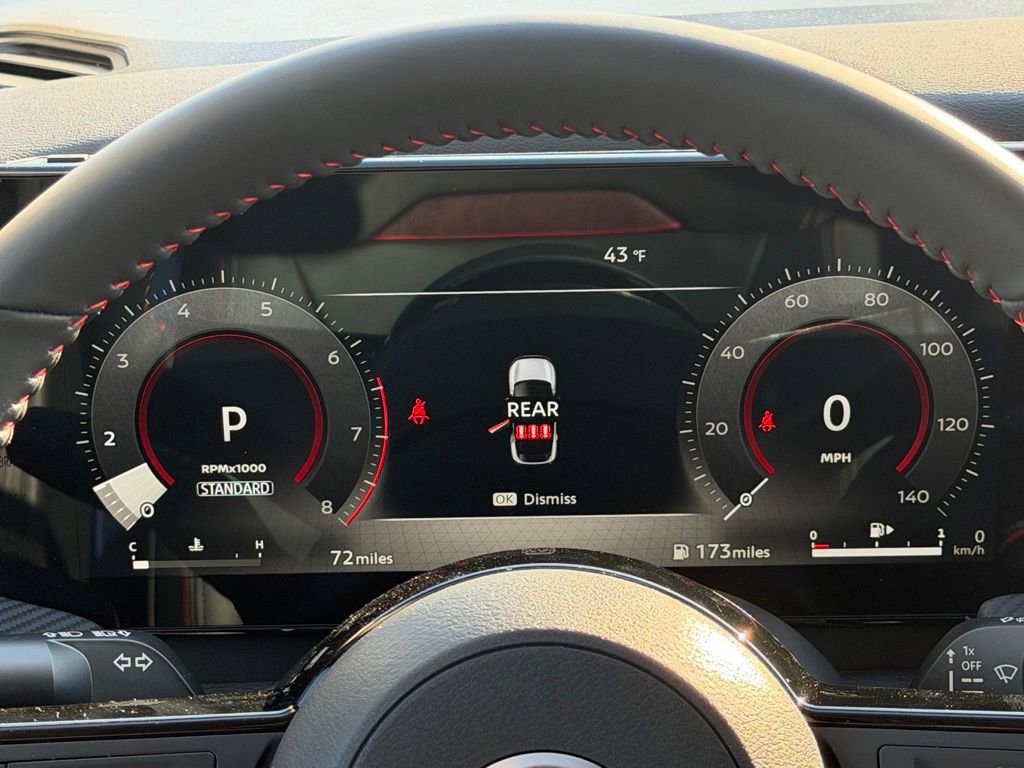 Used 2025 Nissan Kicks SR image 30