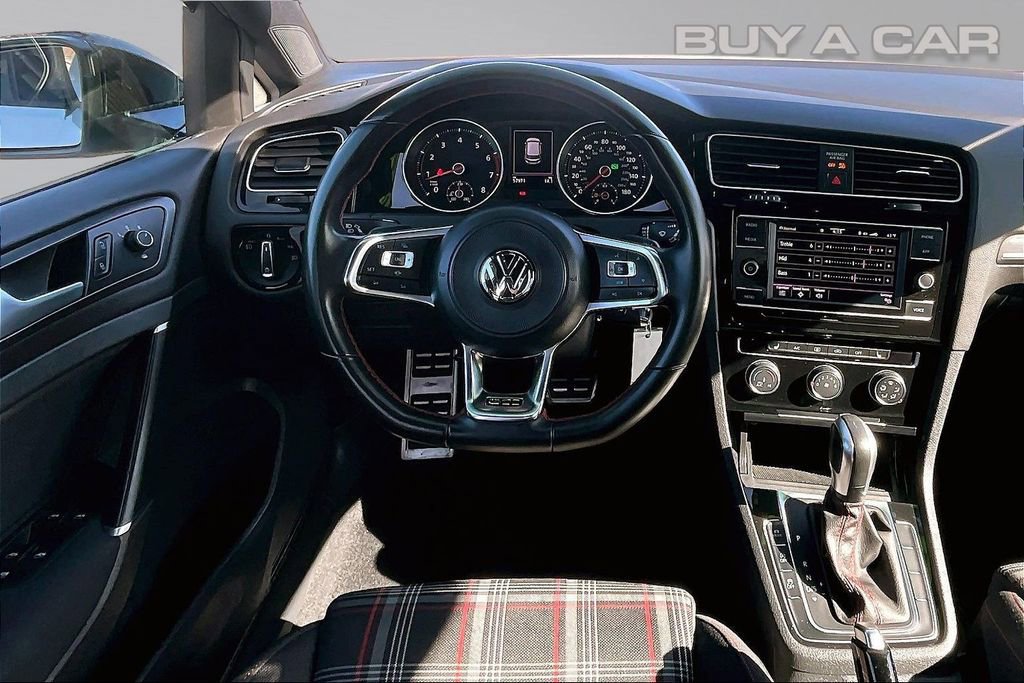 Used 2020 Volkswagen GTI S image 5