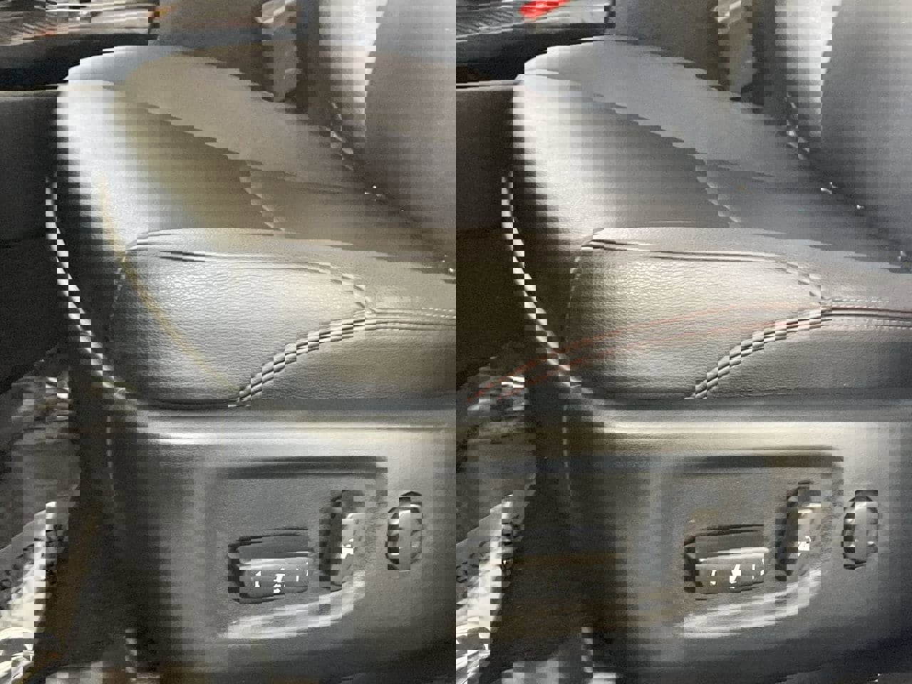 Used 2022 Toyota 4Runner TRD Off-Road Premium w/ Moonroof Package AWD/4WD image 18