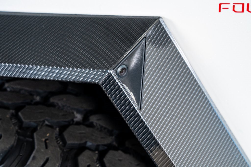 Used 2024 Tesla Cybertruck AWD Crew Cab image 20