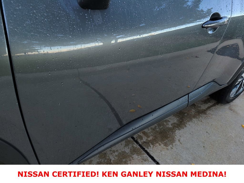 Certified 2023 Nissan Rogue SV image 11