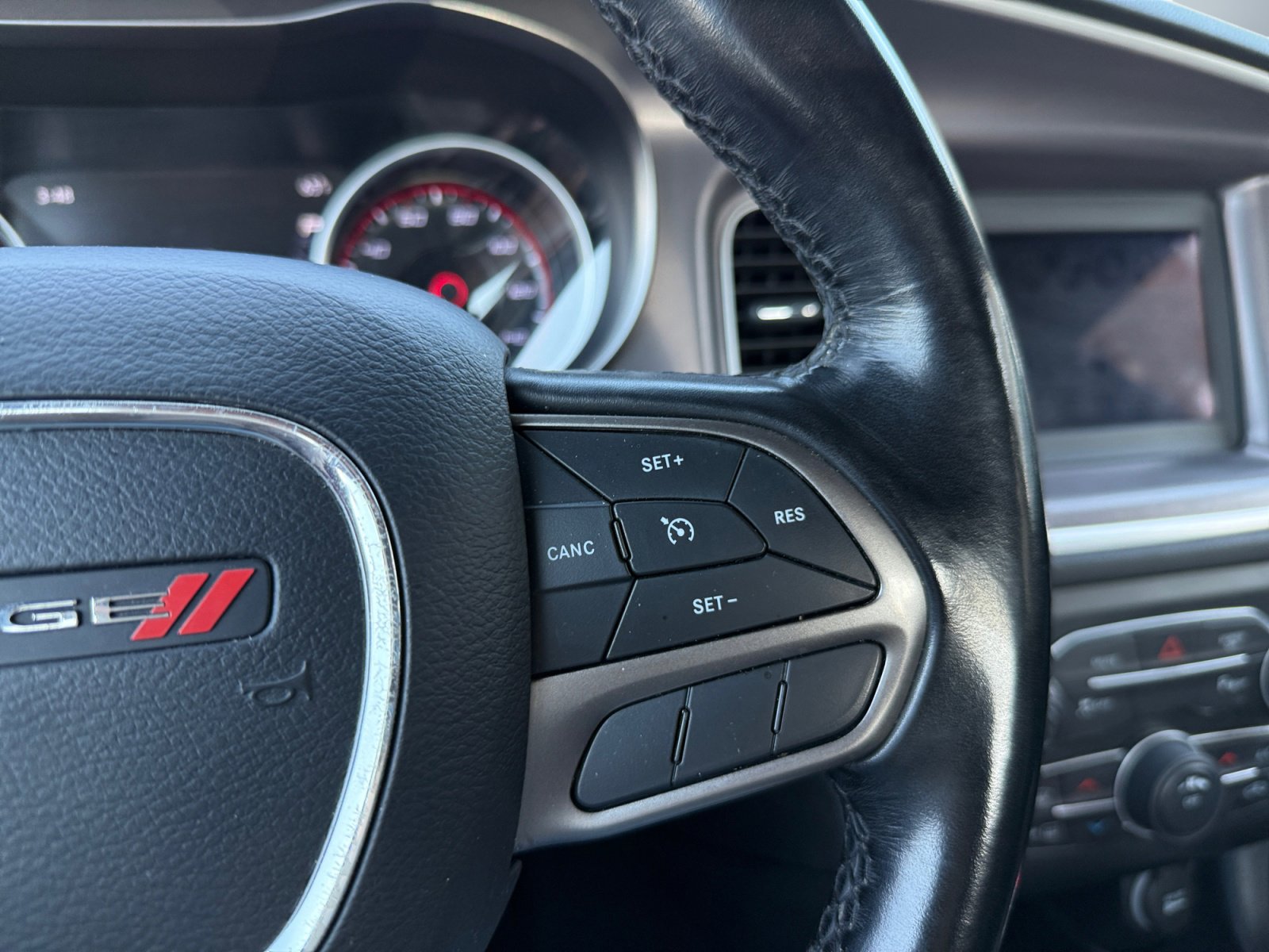 Used 2021 Dodge Charger SXT w/ Leather Interior Group image 14