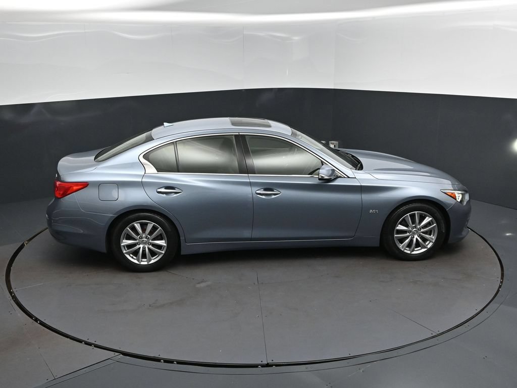 Certified 2016 INFINITI Q50 3.0t Premium w/ 3.0T Premium Plus Package RWD image 29
