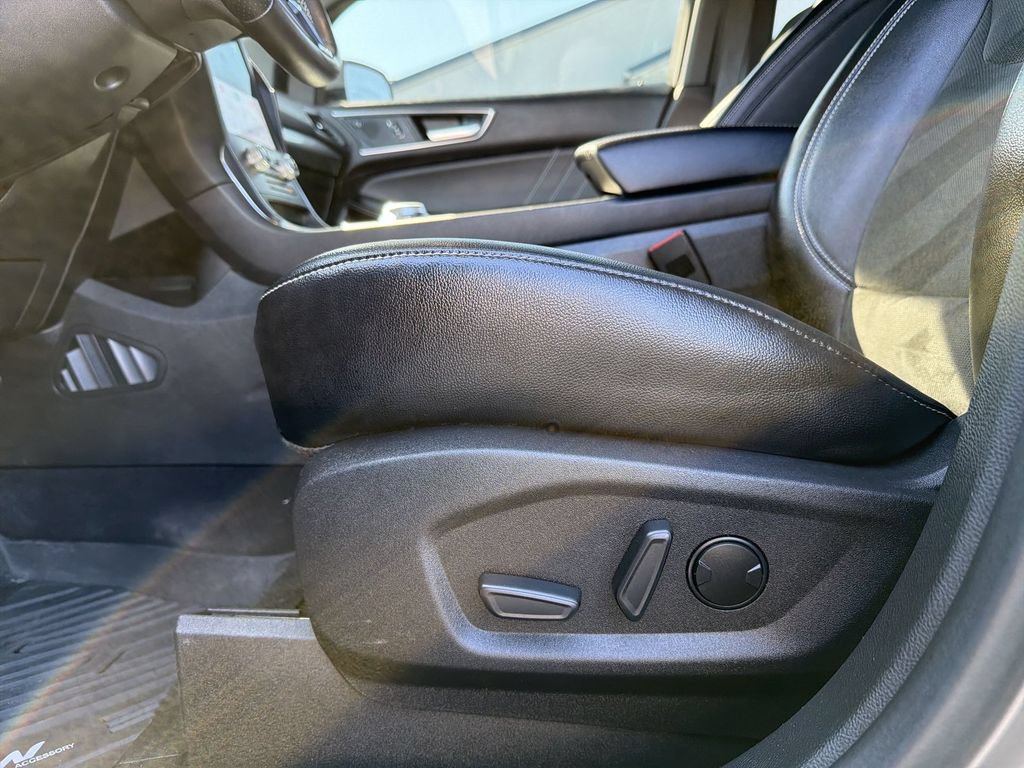 Used 2023 Ford Edge ST AWD/4WD image 18