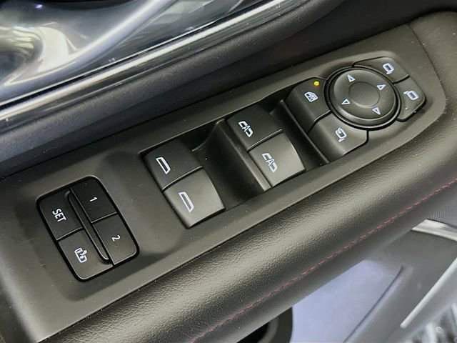 Used 2023 Chevrolet Tahoe RST w/ Luxury Package AWD/4WD image 20