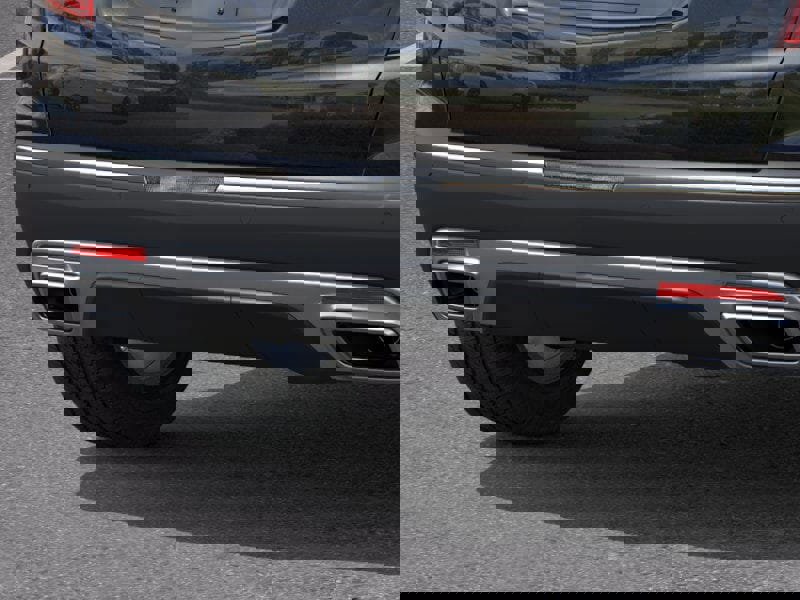 New 2025 Cadillac XT5 Premium Luxury w/ LPO, Floor Liner Package image 14