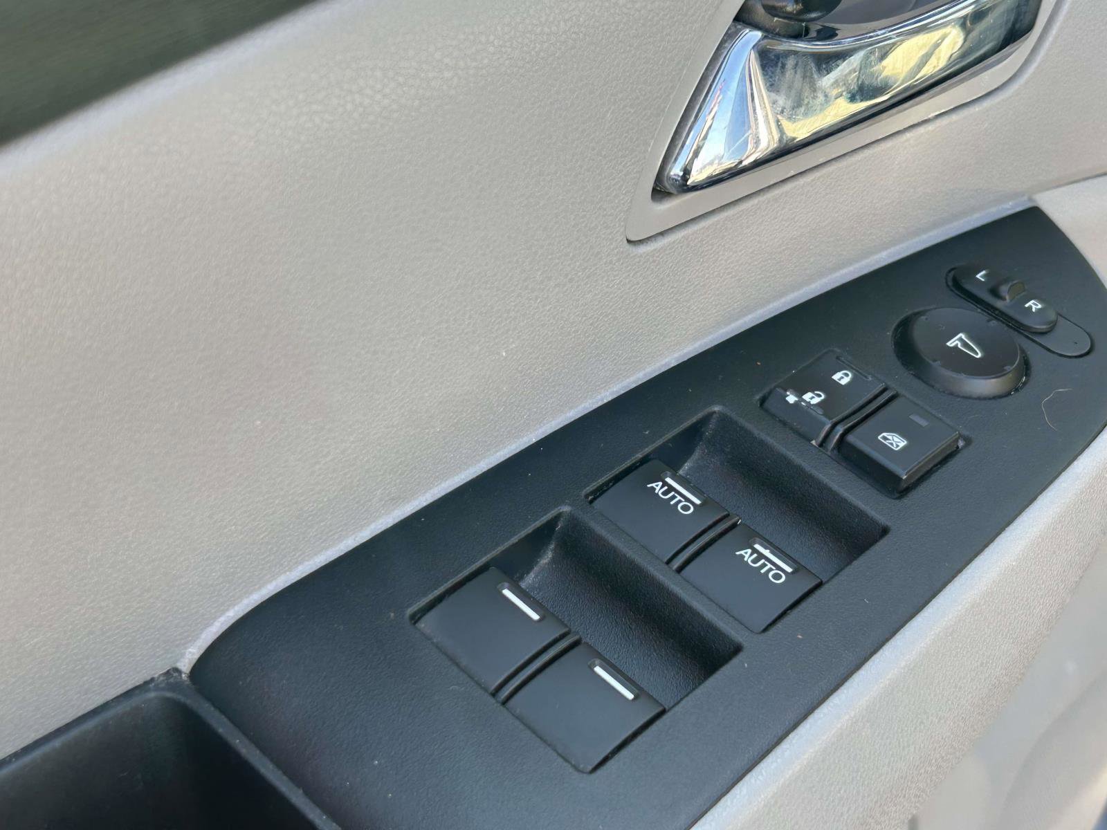 Used 2016 Honda Odyssey EX-L image 20