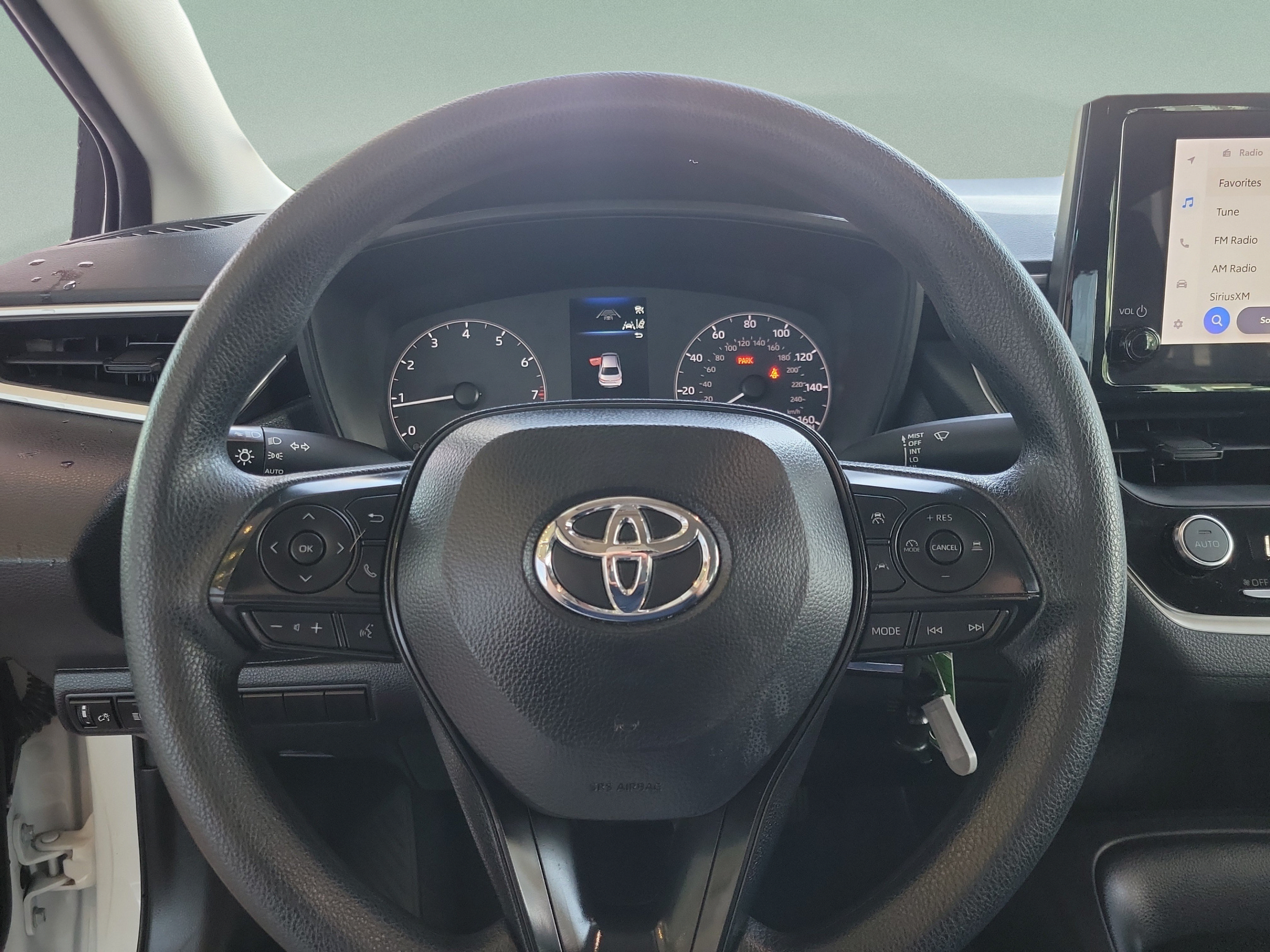 Used 2025 Toyota Corolla LE FWD image 14