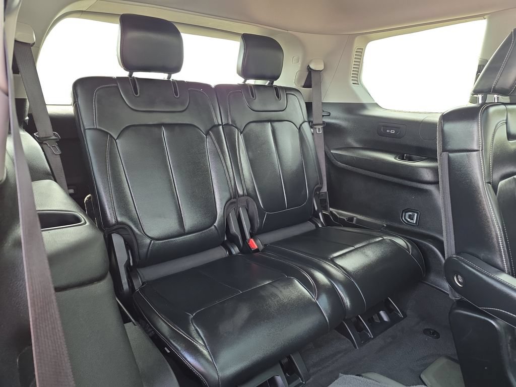Used 2021 Jeep Grand Cherokee L Limited AWD/4WD image 14