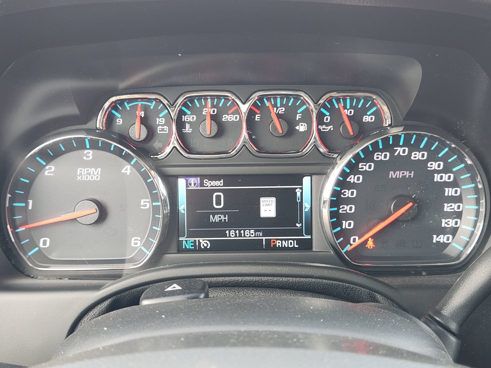 Used 2019 GMC Yukon XL SLT w/ Open Road Package AWD/4WD image 18