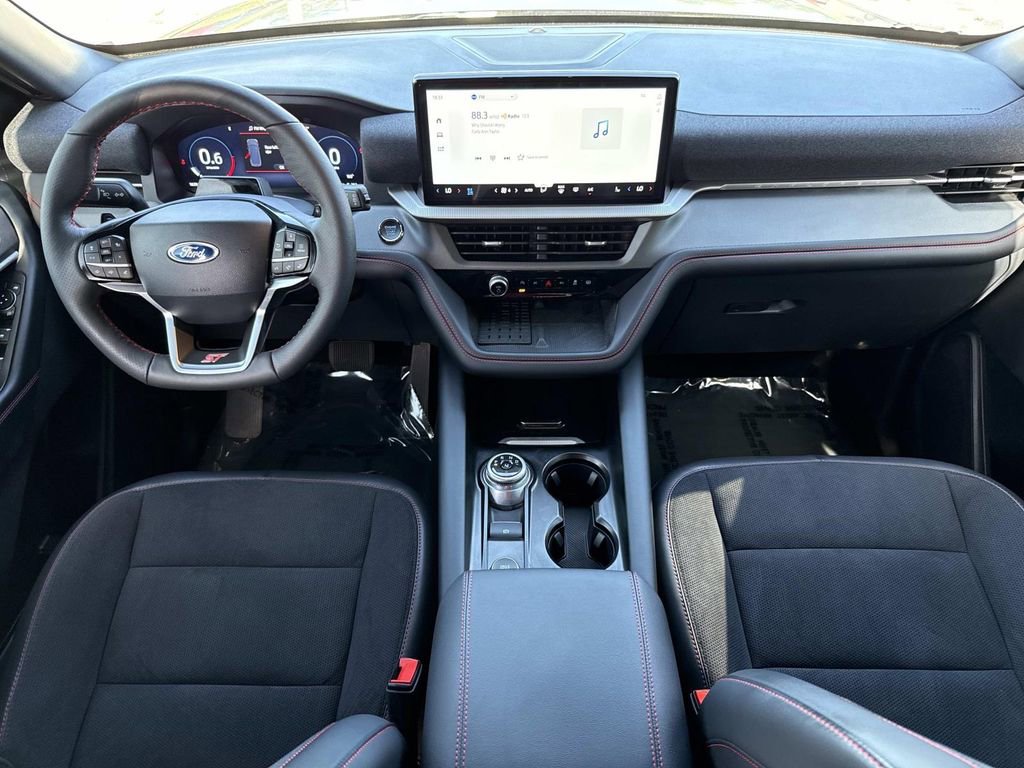 Used 2025 Ford Explorer ST RWD image 20