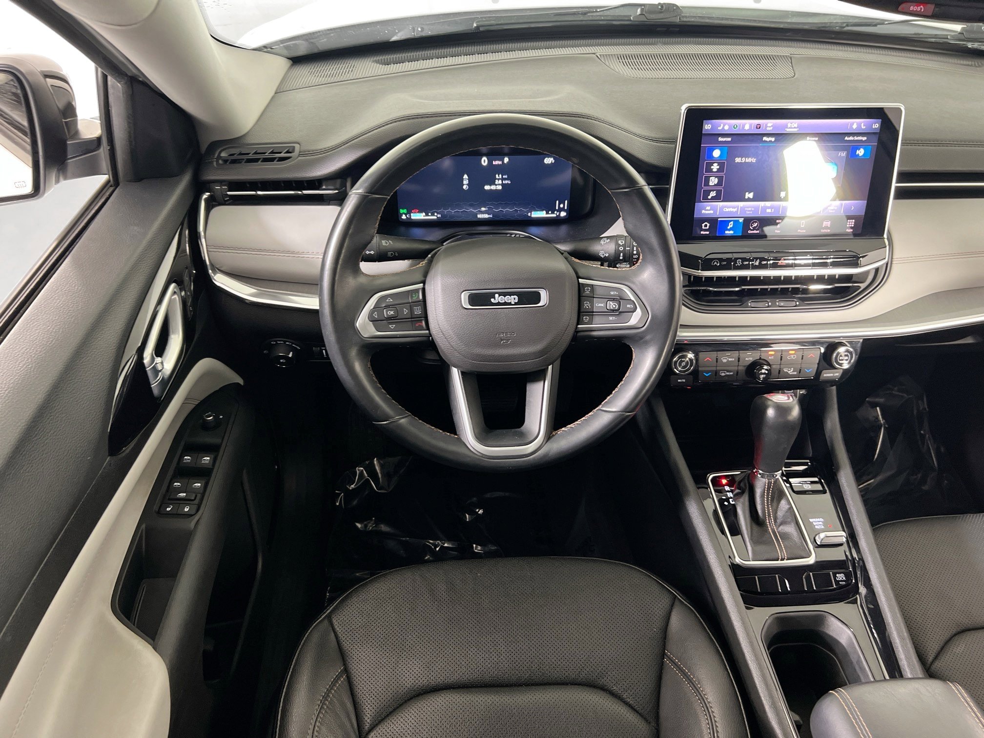 Used 2022 Jeep Compass Limited w/ Elite Group image 20