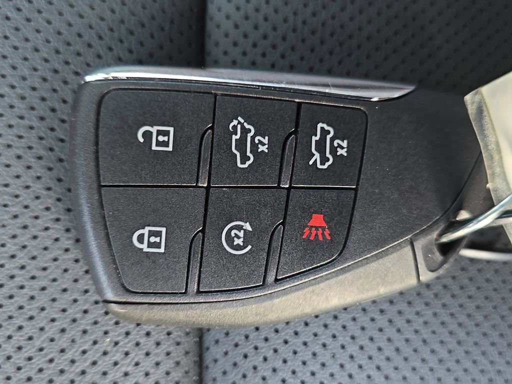 Used 2025 GMC Hummer EV 2X image 37